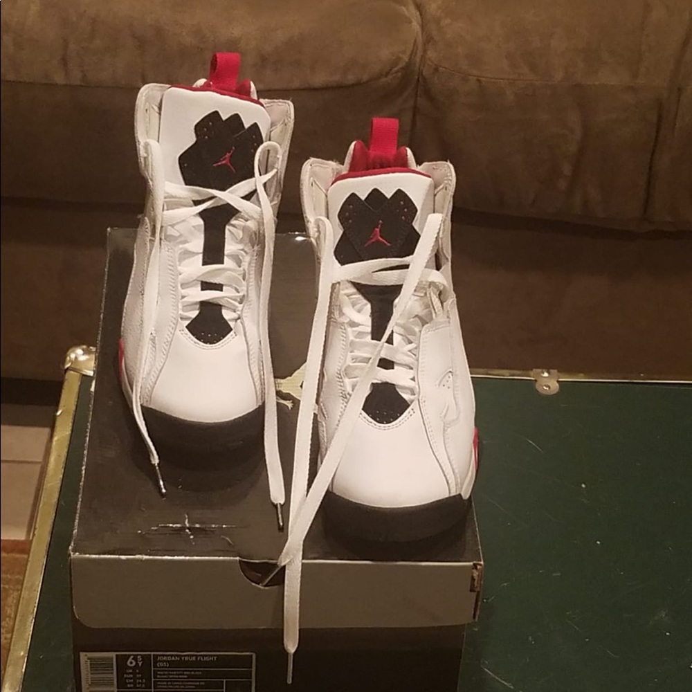 Unworn Jordan’s true flight